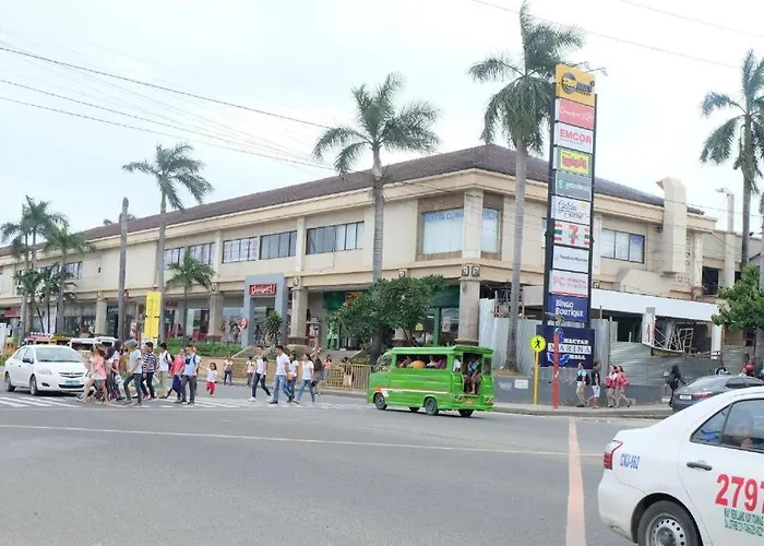 Vp - Amani Grand Residences, 03 Minutes Away From Mactan Airport - Bldg B - Unit 522 アパート